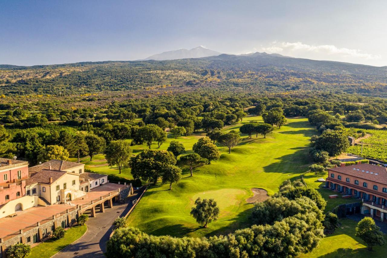 Il Picciolo Etna Golf Resort&Spa Castiglione De Sicilia Esterno foto
